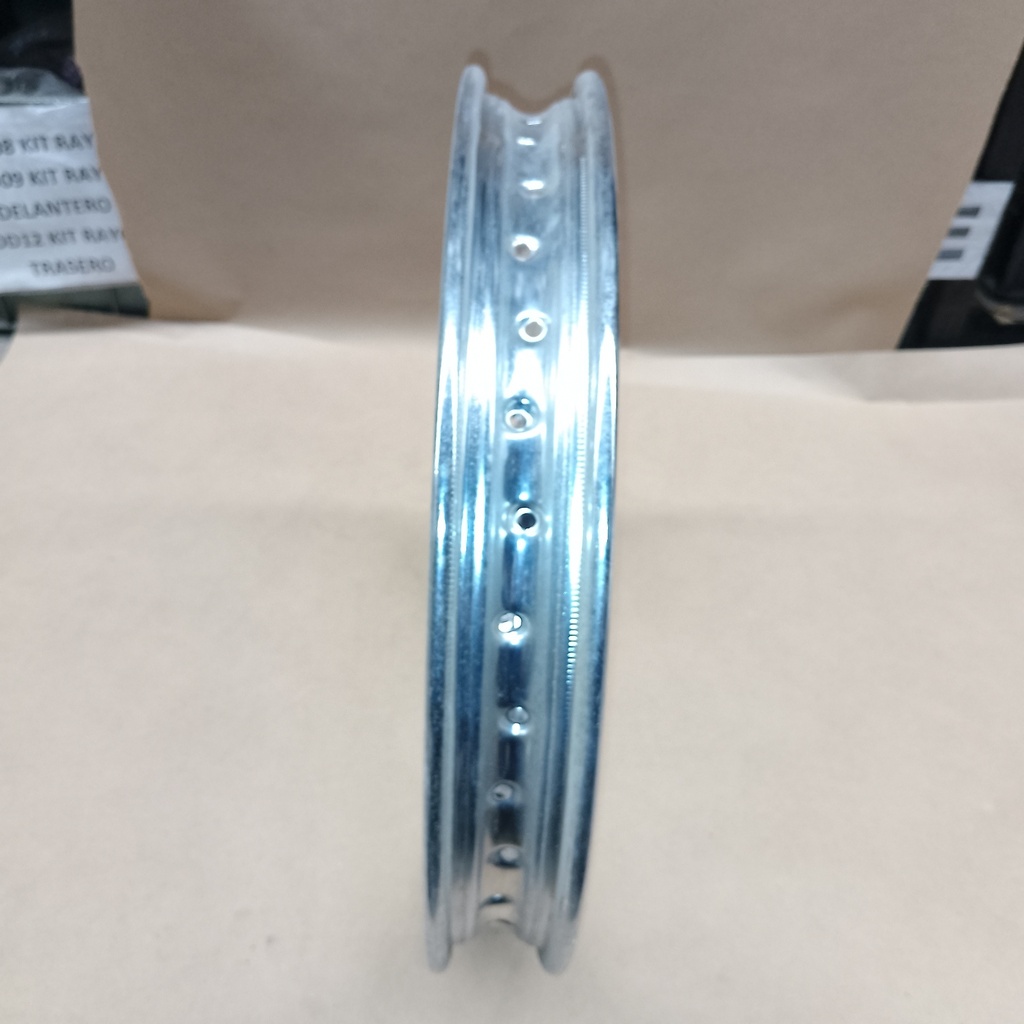 ARO 19 X 1.85 BROSS D PRO TORK