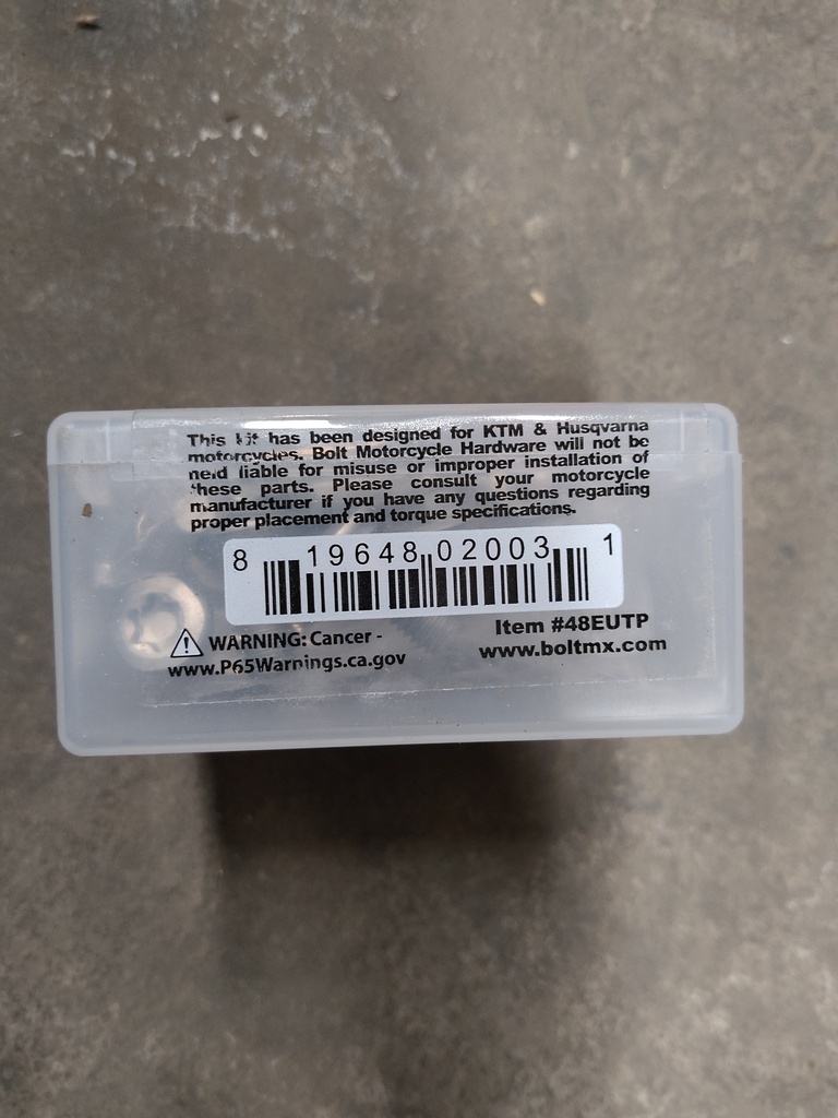 EXHIBIDOR 6-KIT CASE Item #48EUTP