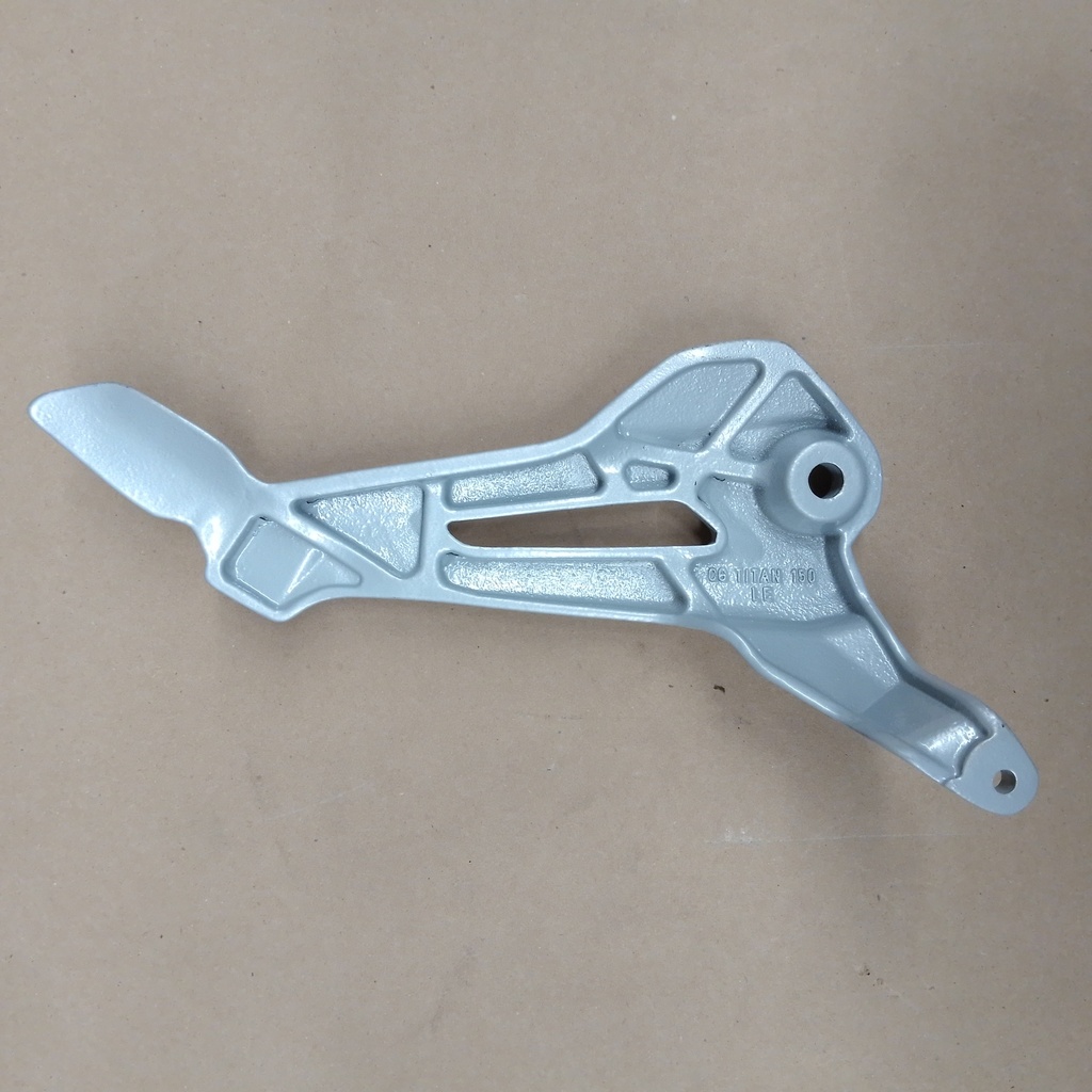 SOPORTE DE PEDAL GL253 TITAN 150 L/D