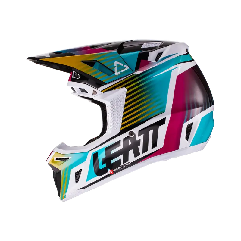 leatt_helmet_moto_8.5_aqua_left_1022010110.webp