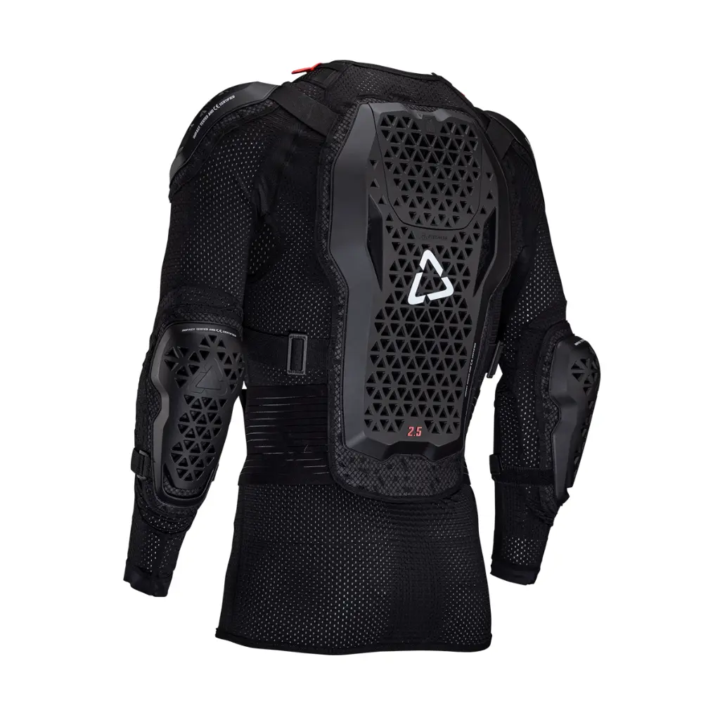 Leatt_BP_2.5_Black_BackLeft_view_5025202320.webp