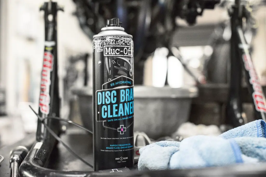 613 - Disc Brake Cleaner - Kawasaki Workshop 1 .webp