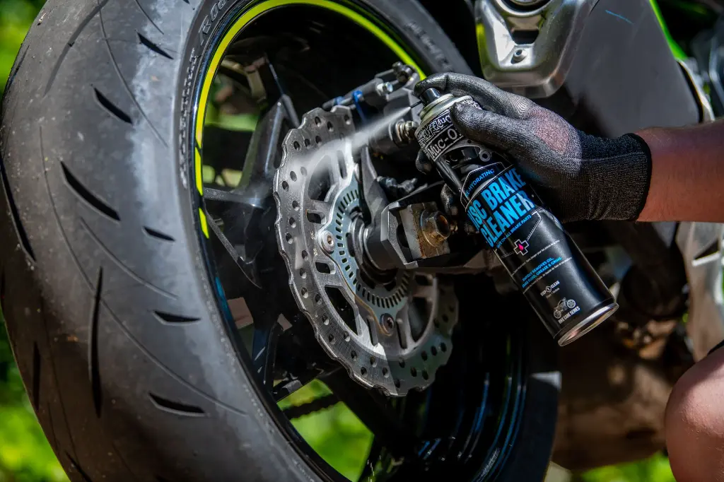 Kawasaki - Disk Brake Cleaner - DSC_9039.webp