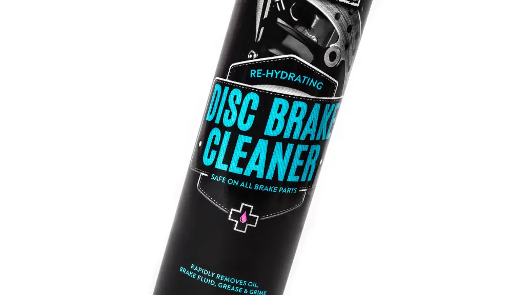 613 Disc-Brake-Cleaner-2.webp