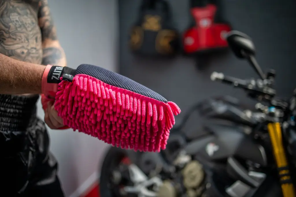 Wash Mitt Boxing - MR5_2135.webp