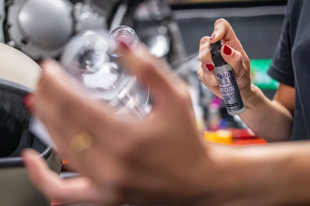 Helmet Care Kit - MR5_5094.webp