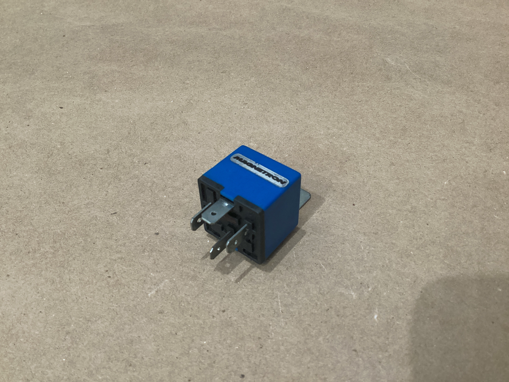 RELAY UNIVERSAL 12V BOCINA