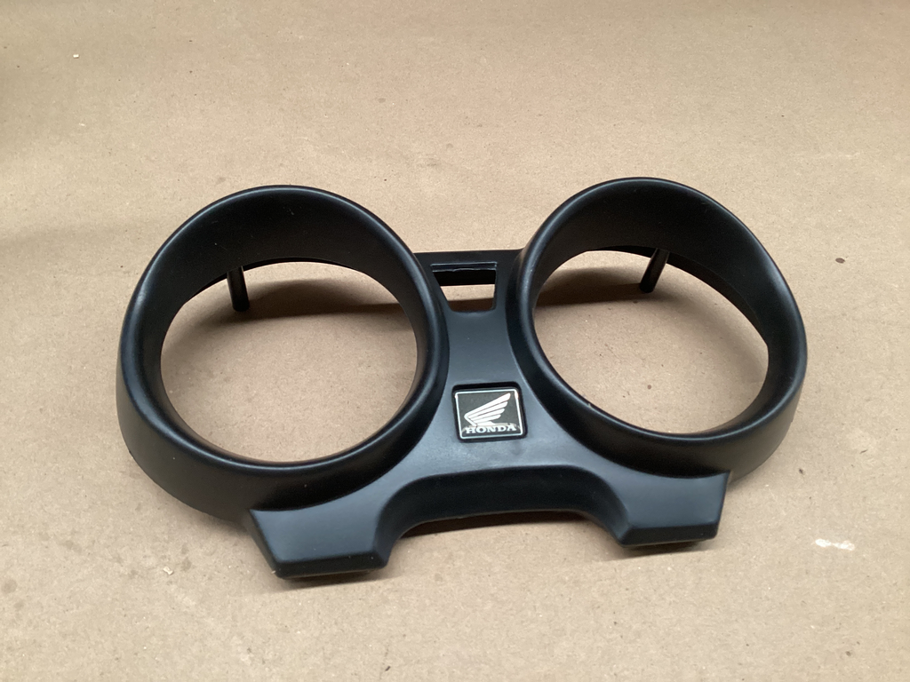 CARCASA SUPERIOR TITAN 150 C/LENTES