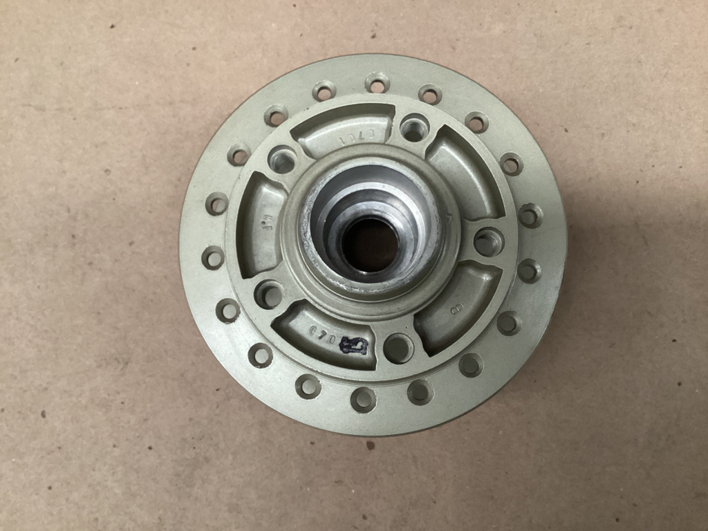 MAZA DE FRENO DE DISCO TITAN 150 / 125 ESD