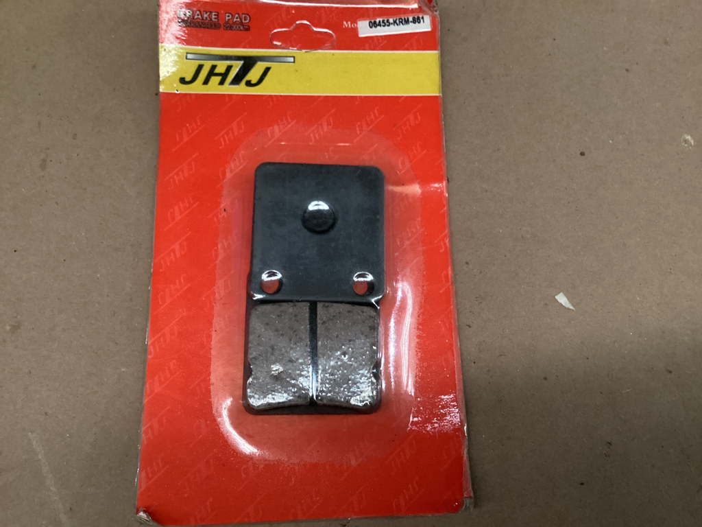 BALATA DE FRENO TITAN ES D , TITAN 150 ESD D