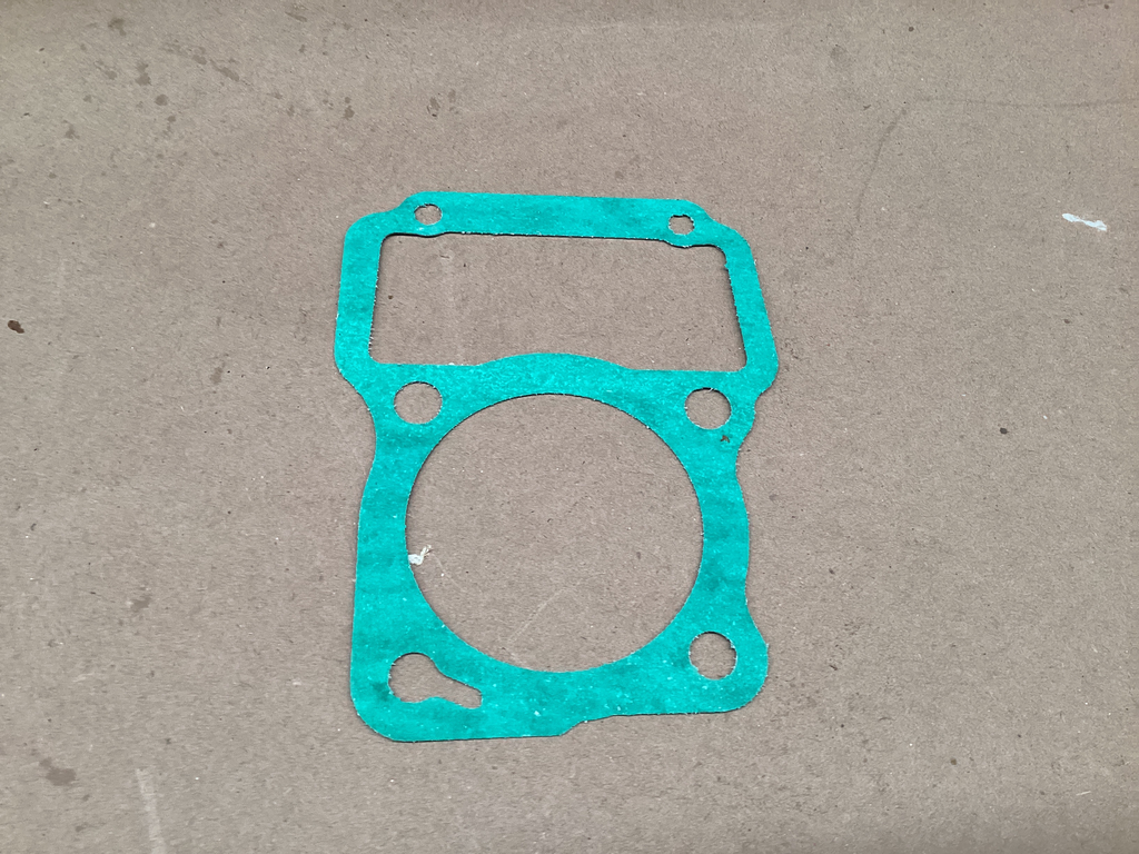 JUNTA CILINDRO CARGO/TITAN ( M.A ) FORZA 125 BASE INFERIOR ( CARTON )