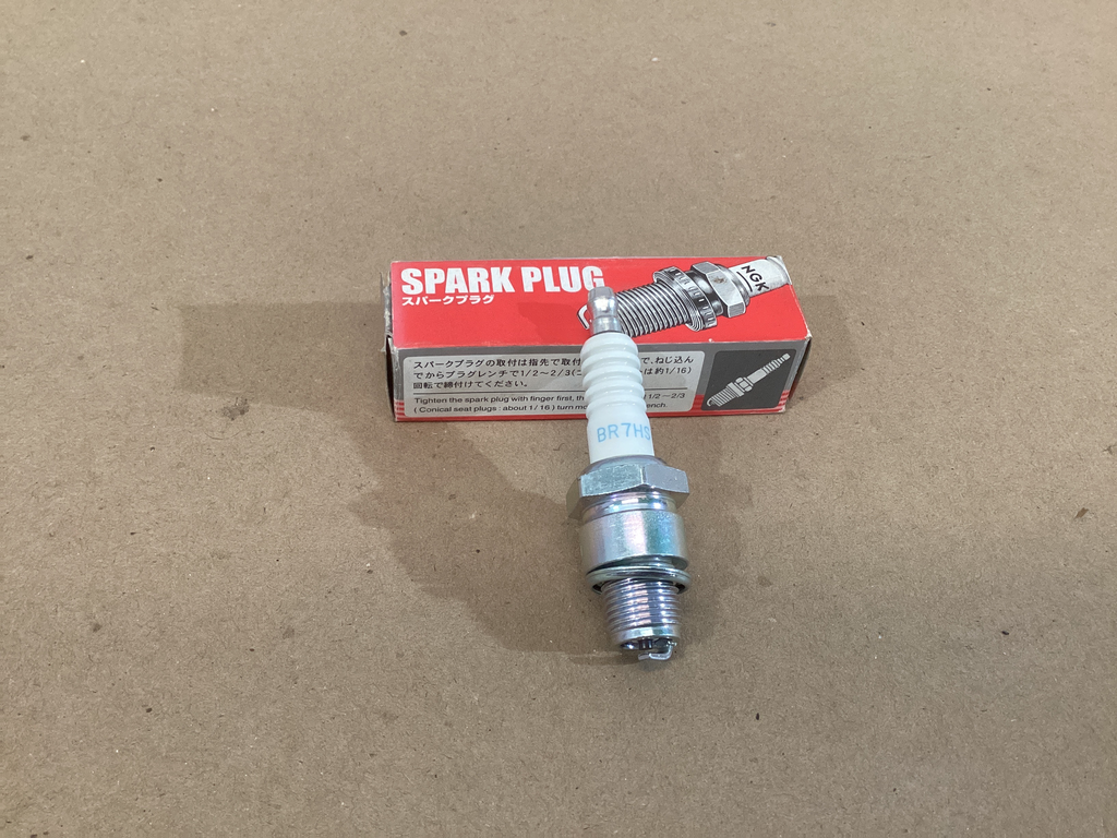 BUJIA NGK Mod. BR7HS JOG 50