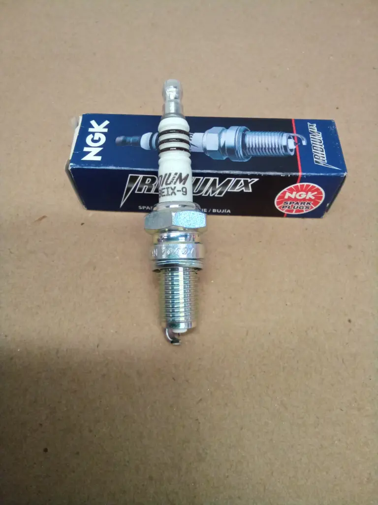 BUJIA NGK Mod. DPR8EIX-9 IRIDIUM