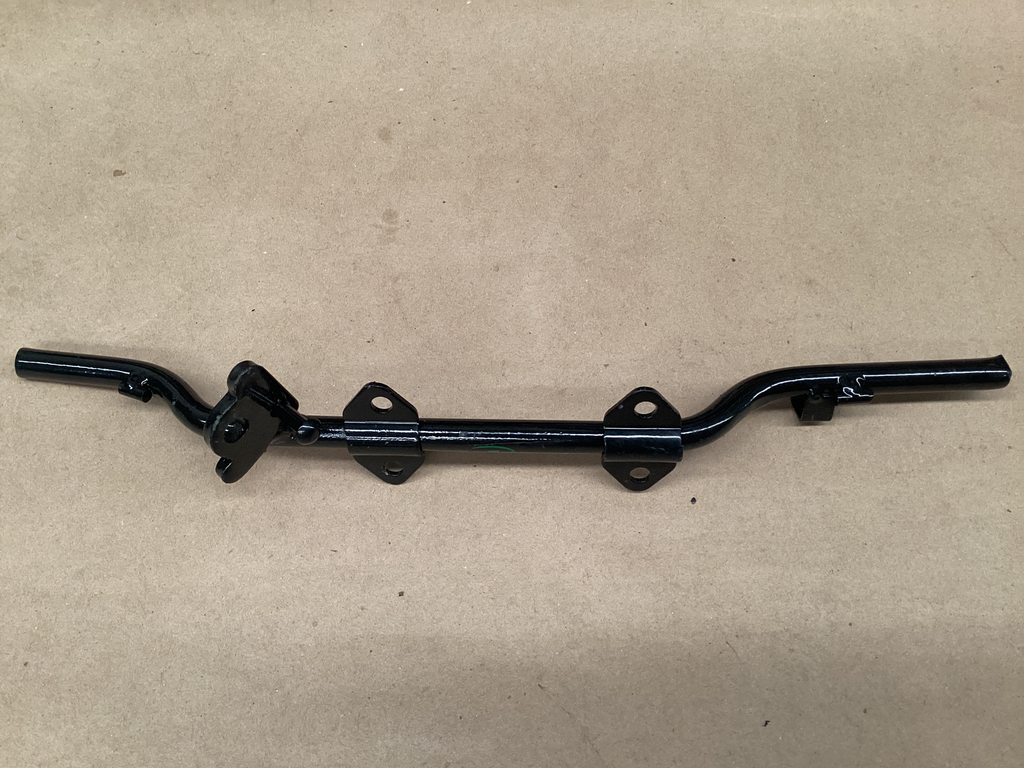 BARRA POSAPIE CENTRAL TITAN 150 MACIZA