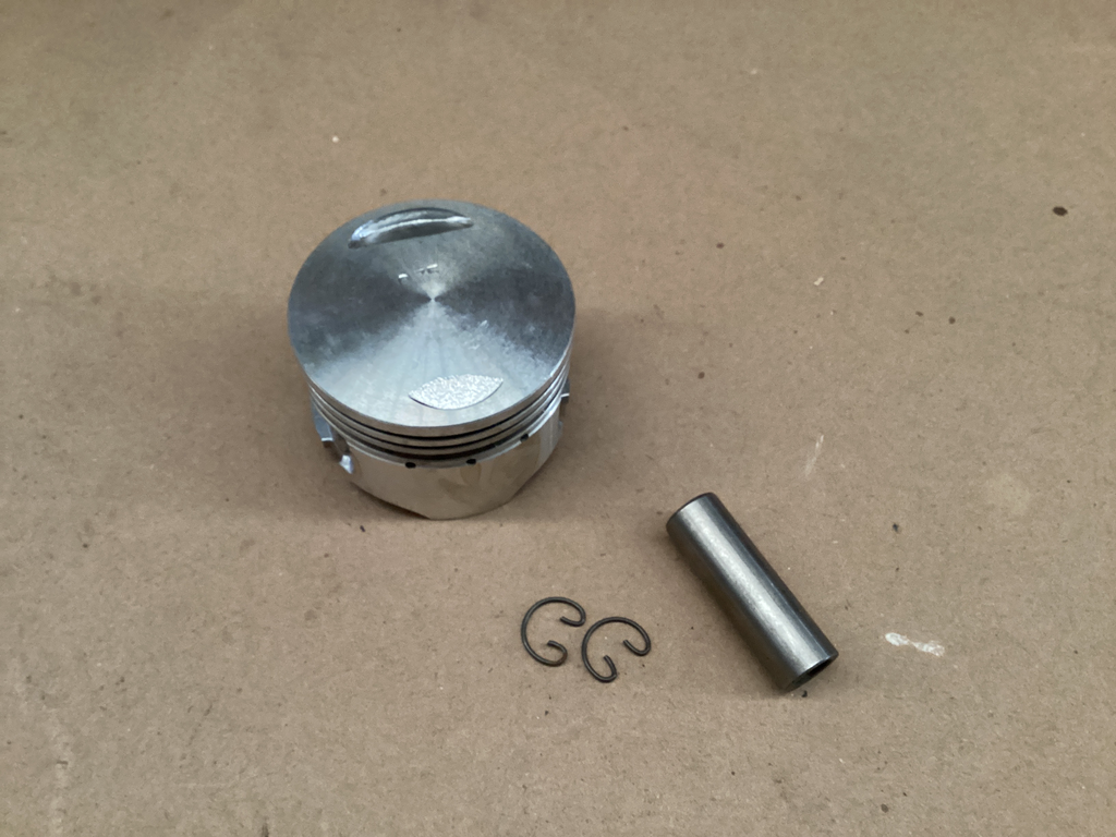 PISTON COMPLETO M.N. CARGO/TITAN 0.75