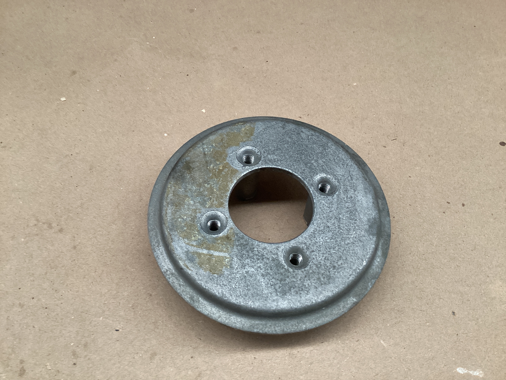 TAPA DE CLUTCH CARGO/TITAN