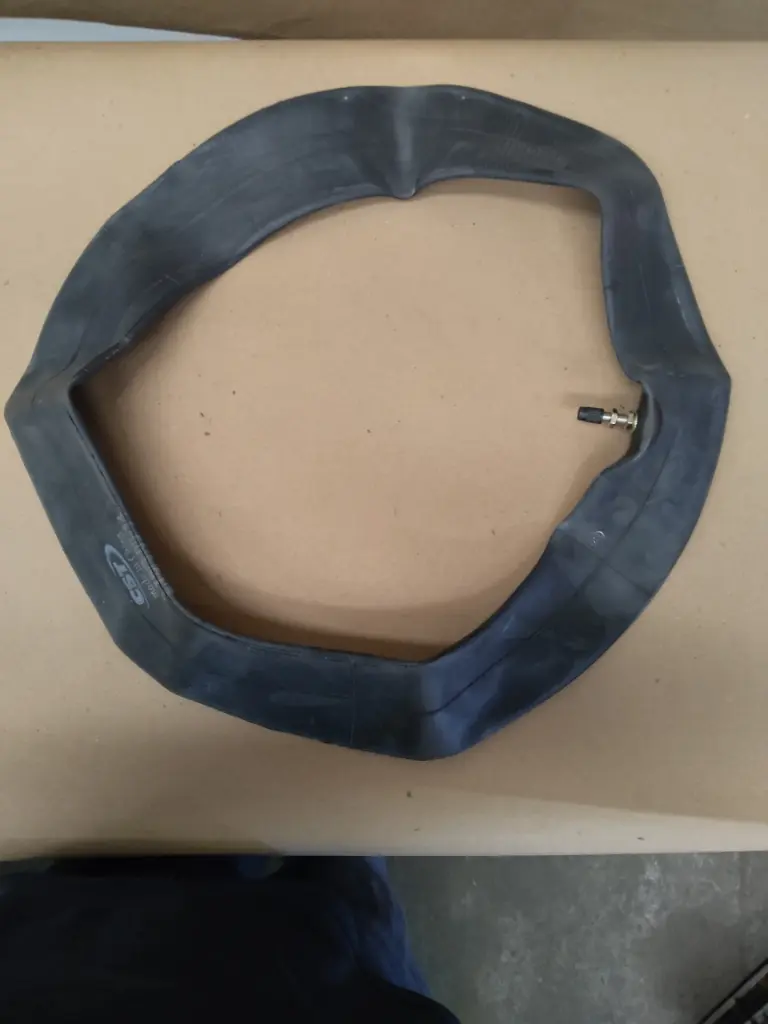 CAMARA 2.75/3.00-18 TR4 CST