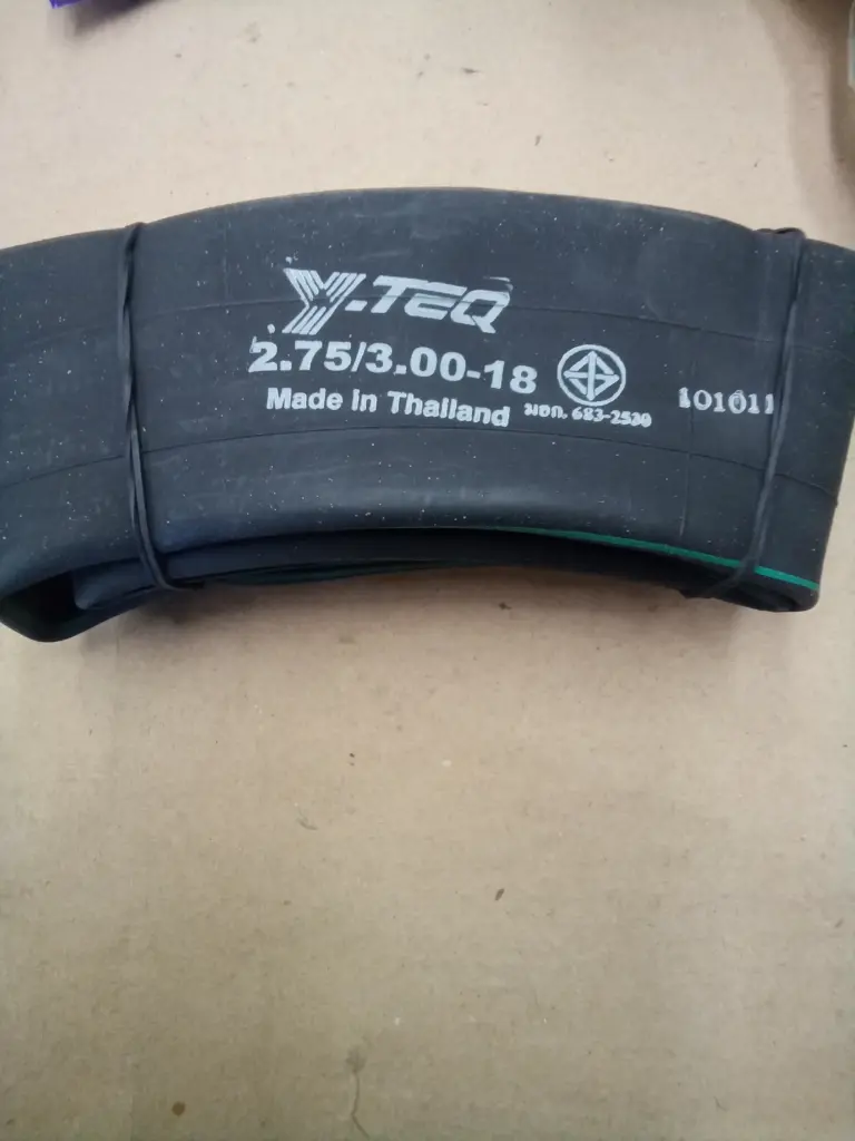 CAMARA Y-TEQ 2.75/3.00-18