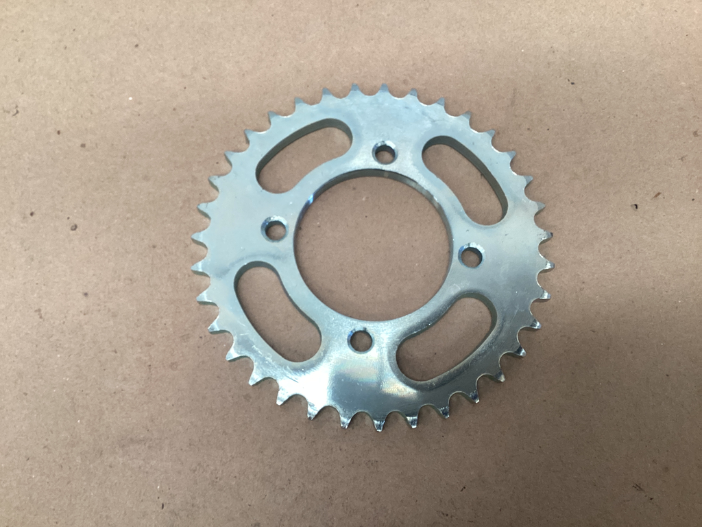 CORONA DE TRANSMISION ORIGINAL YAMAHA PARA CRYPTON T110 DE 35 DIENTES