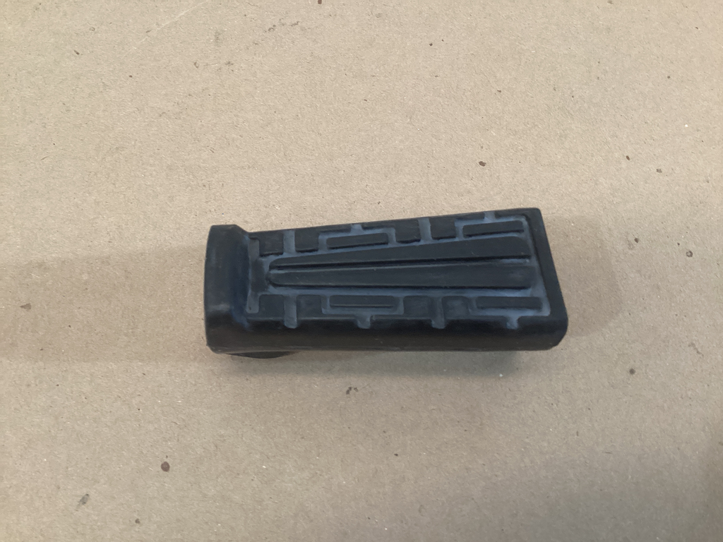 CUBIERTA DE APOYAPIE