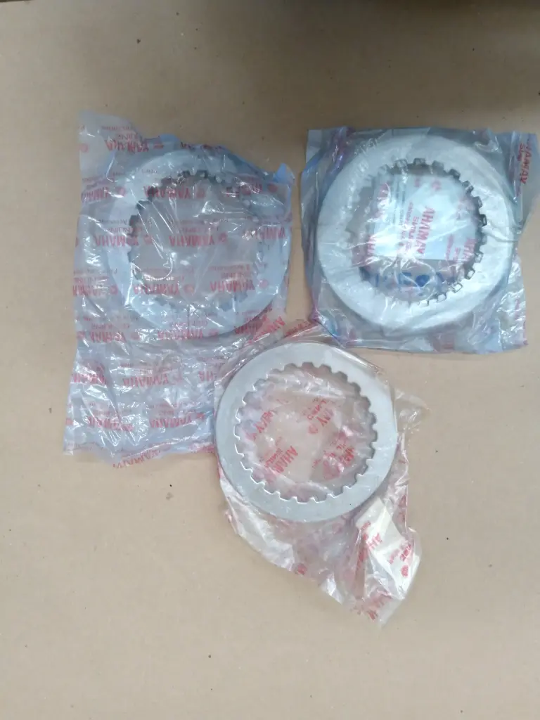 DISCOS DE CLUTCH METALICOS YAMAHA ORIGINAL FZ-16 PZAS