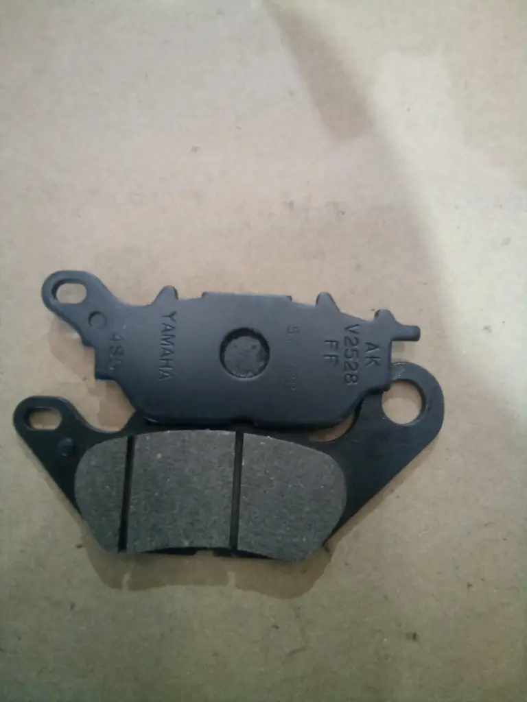 JUEGO DE COJIN DE FRENO