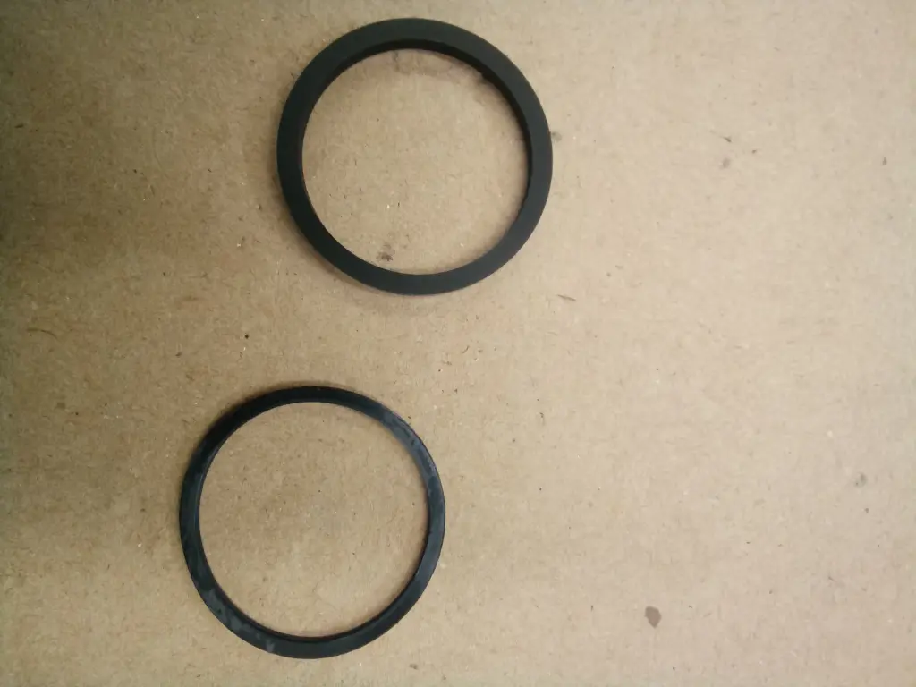 JUEGO DE RETENES DE PINZA