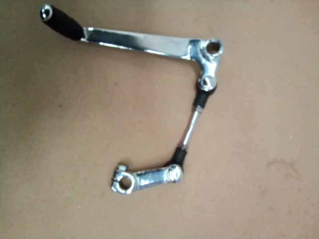 PEDAL DE CAMBIO DE VELOCIDADES