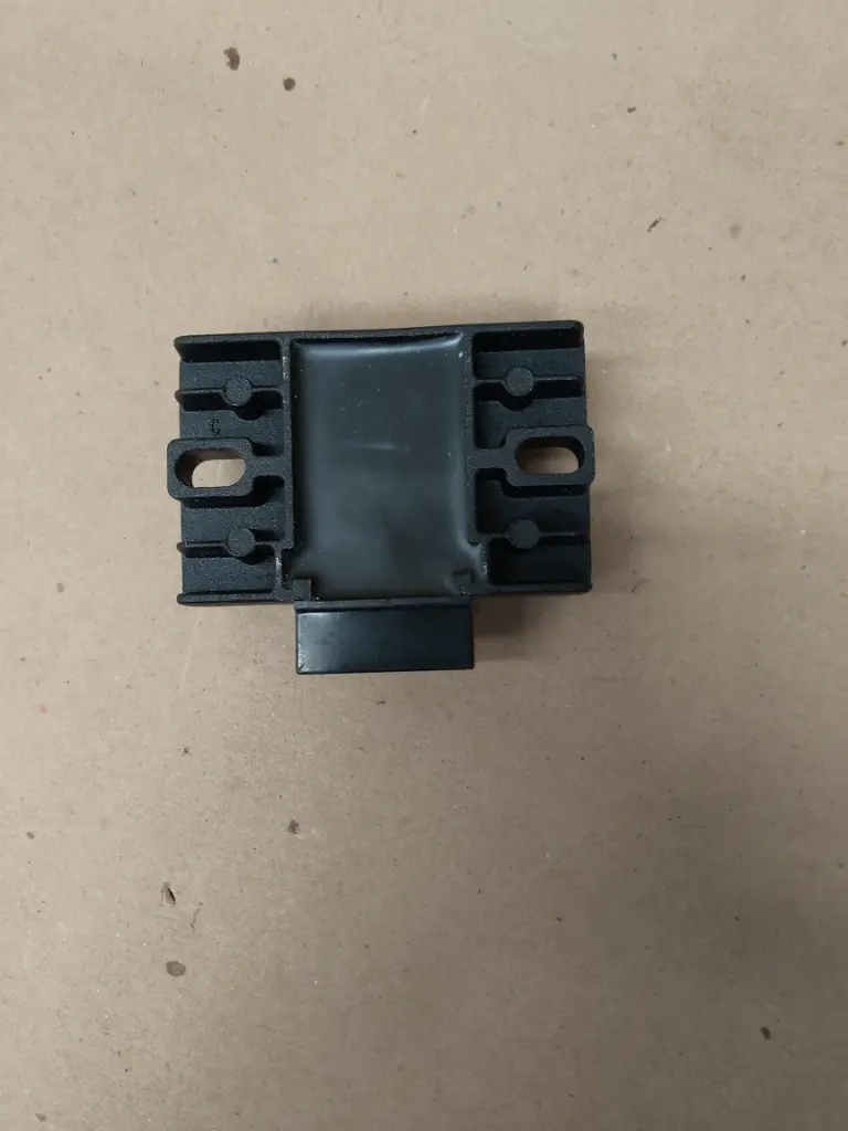 RECTIFICADOR Y REGULADOR