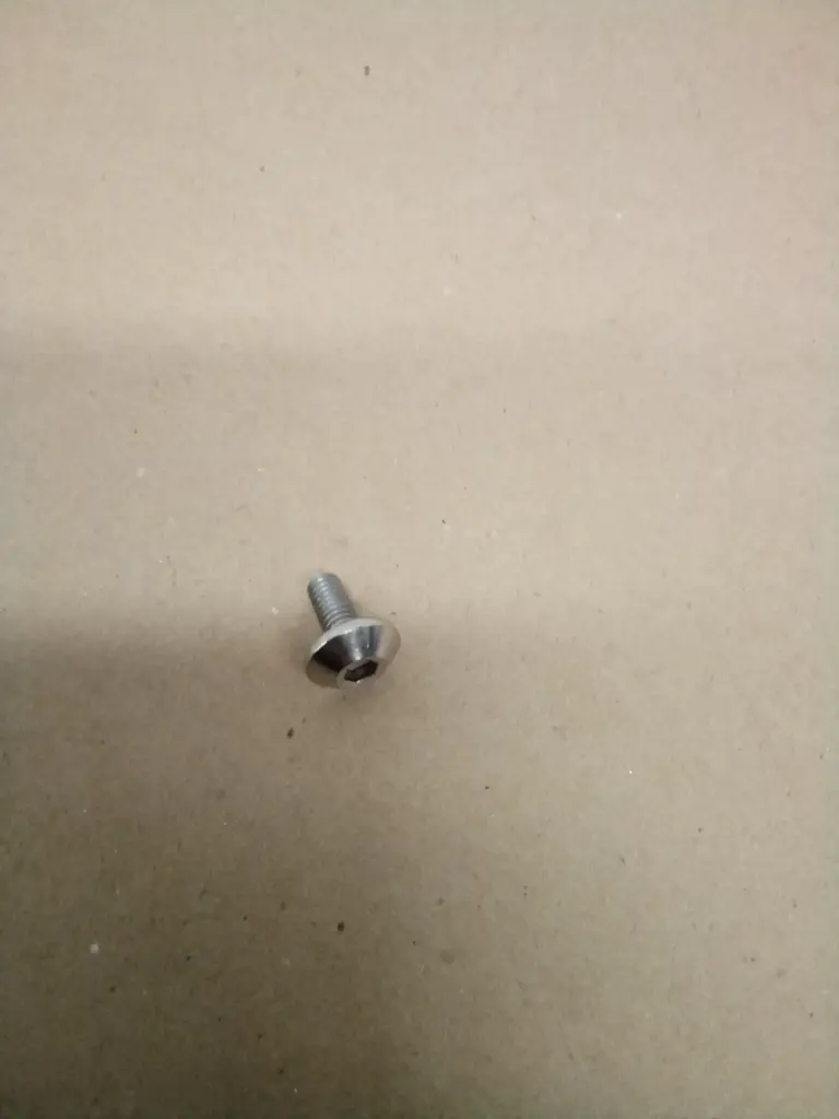 TORNILLO