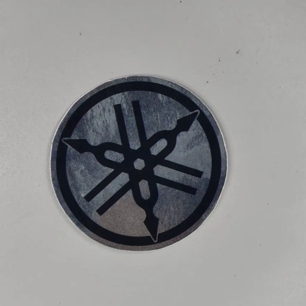 CALCOMANIA YAMAHA 6CM METALIZADA