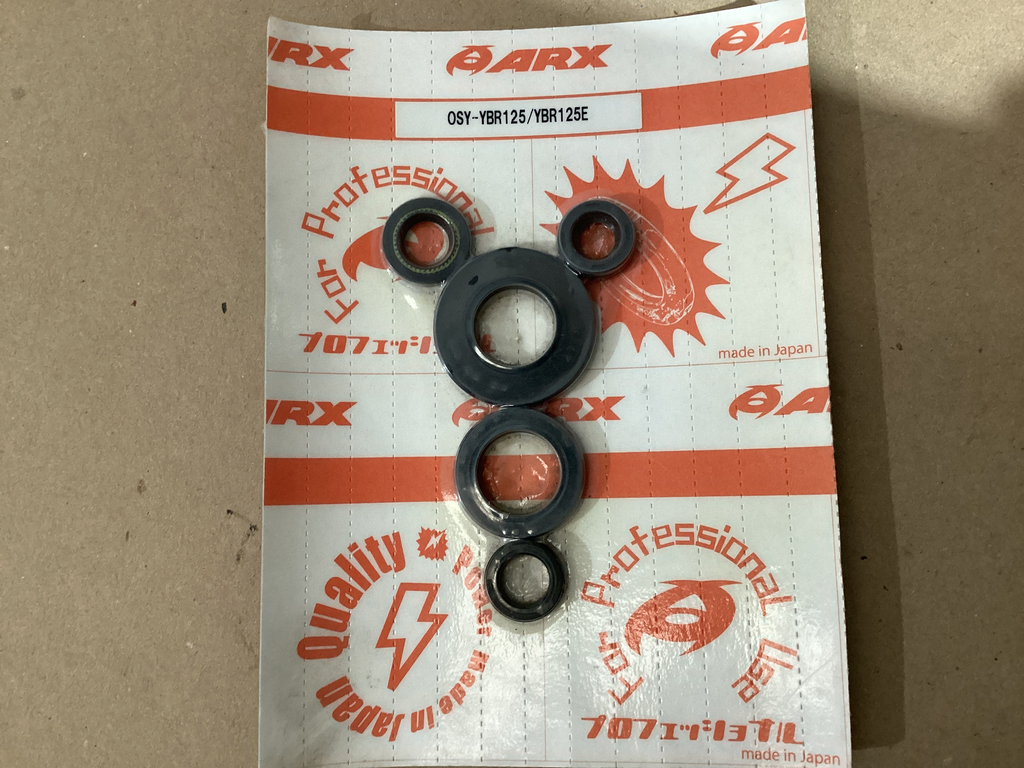 KIT RETENES MOTOR YBR125