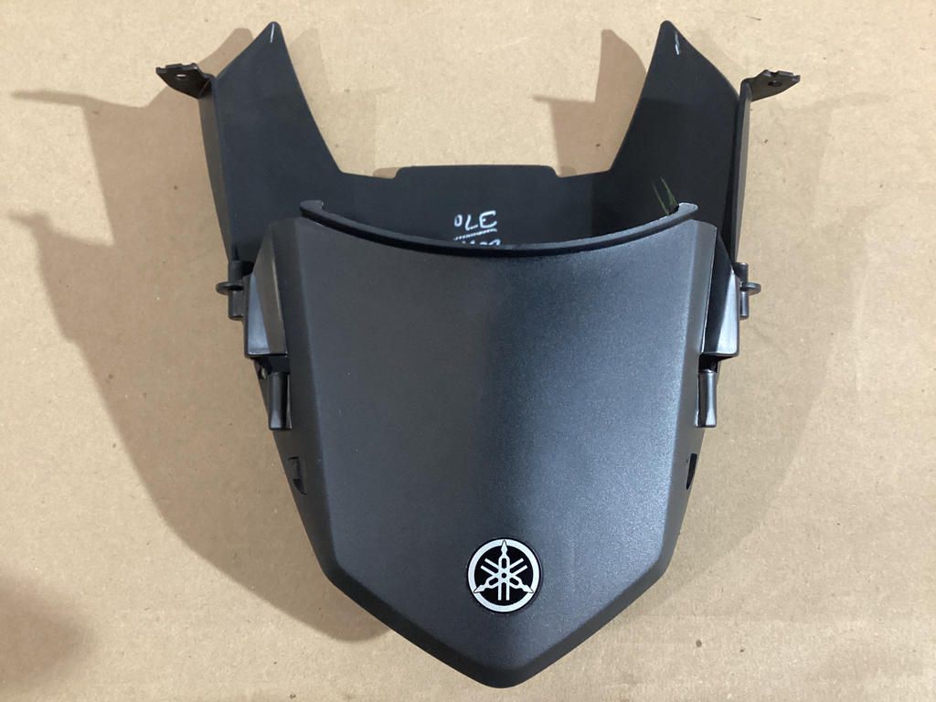 COVER TAIL