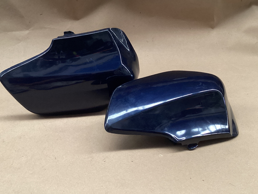 [361615] CUBIERTA DE ORQUILLA C100 BIZ AZUL 04