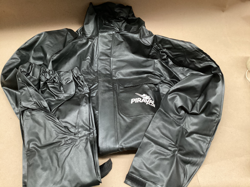 [2] CONJUNTO IMPERMEABLE B - NEGRO TALLA M