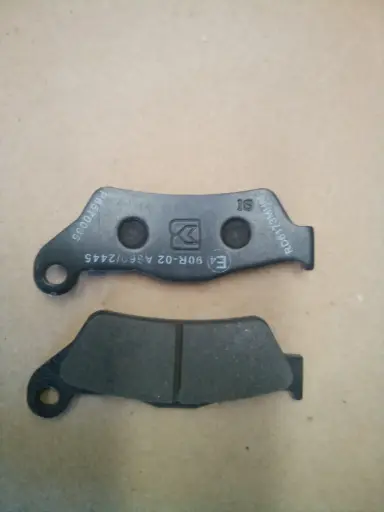 [5USW004500] BALATA DE FRENO DELANTA YAMAHA FZ16 2.0 Y FZ25 ORIGINAL