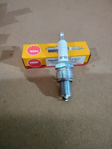 [BP5ES] BUJIA NGK Mod. BP5ES
