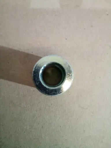 [5VLF538601] COLLAR EJE DE RUEDA DENTADA