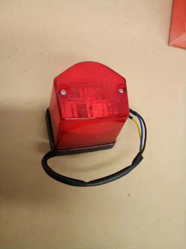 [21CH47100000] CONJT. FARO TRASERO