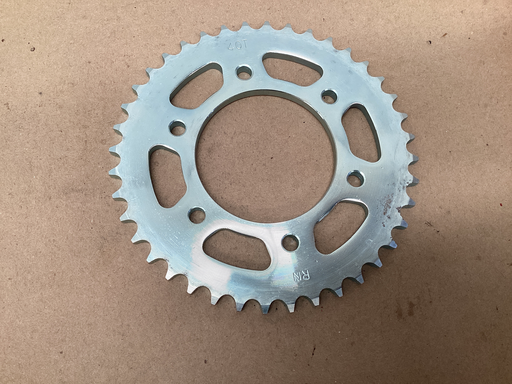 [21CF544000] CORONA ORIGINAL YAMAHA FZ16 DE 40 DIENTES