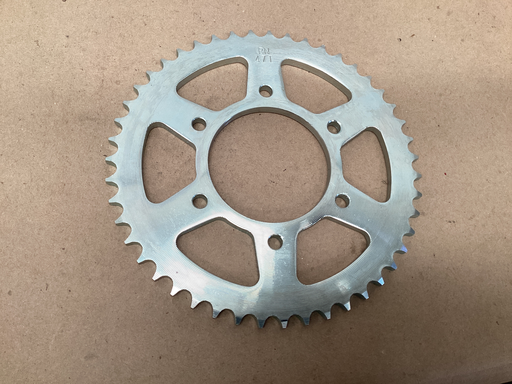 [1CKF544700] CORONA YAMAHA DE 47 DIENTES ORIGINAL YZF-R15 2013/2018