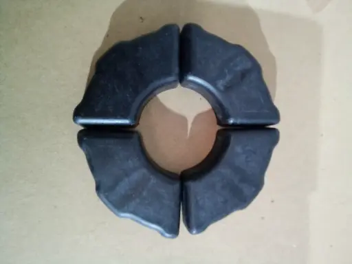 [21CF536400] GOMAS DE SPROCK YAMAHA FZ 16 4 PIEZAS