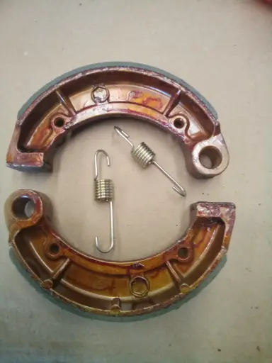 [5VHWF53600] JUEGO DE ZAPATA DE FRENO