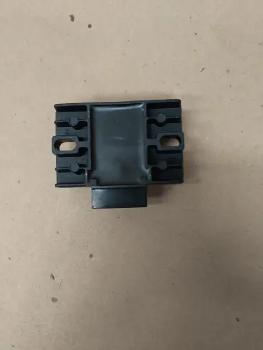 [2D0H196000] RECTIFICADOR Y REGULADOR