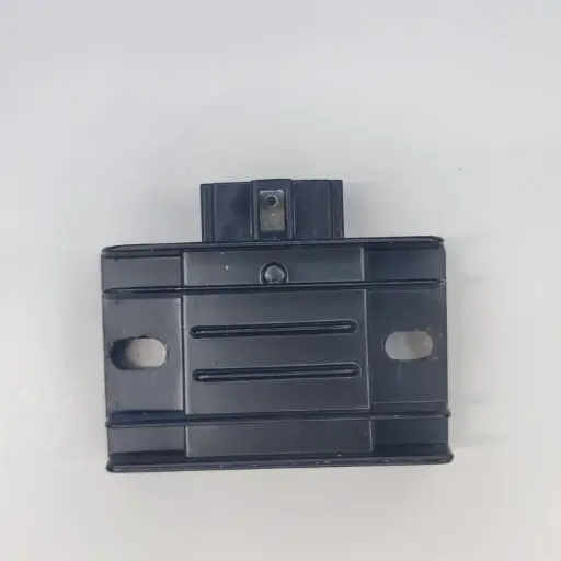 [112039005] REGULADOR DE VOLTAJE SUNGO 12V P/YBR-125 EXP