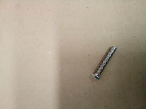 [9015308804] TORNILLO HEXAGONAL