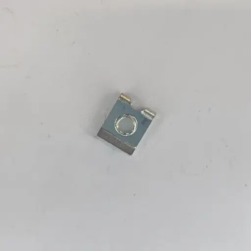 [90183050A700] TUERCA DE CLIP