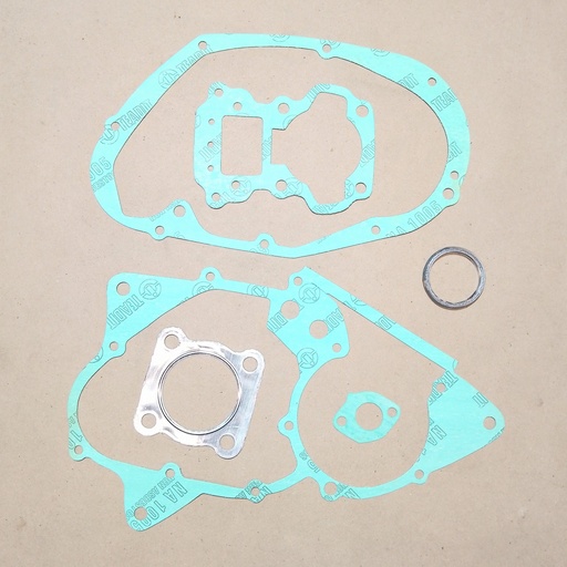 [P4V0510700200] JUEGO JUNTAS SUZUKI AX100