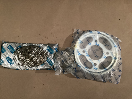 [10402] KIT TITAN 150 SIVERST